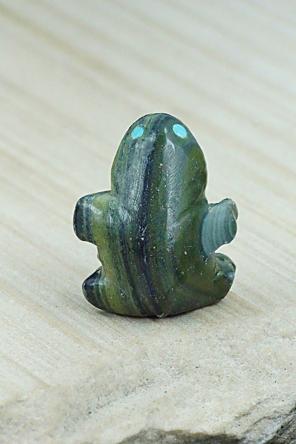 Frog Zuni Fetish Carving - Marcus Yuselaw