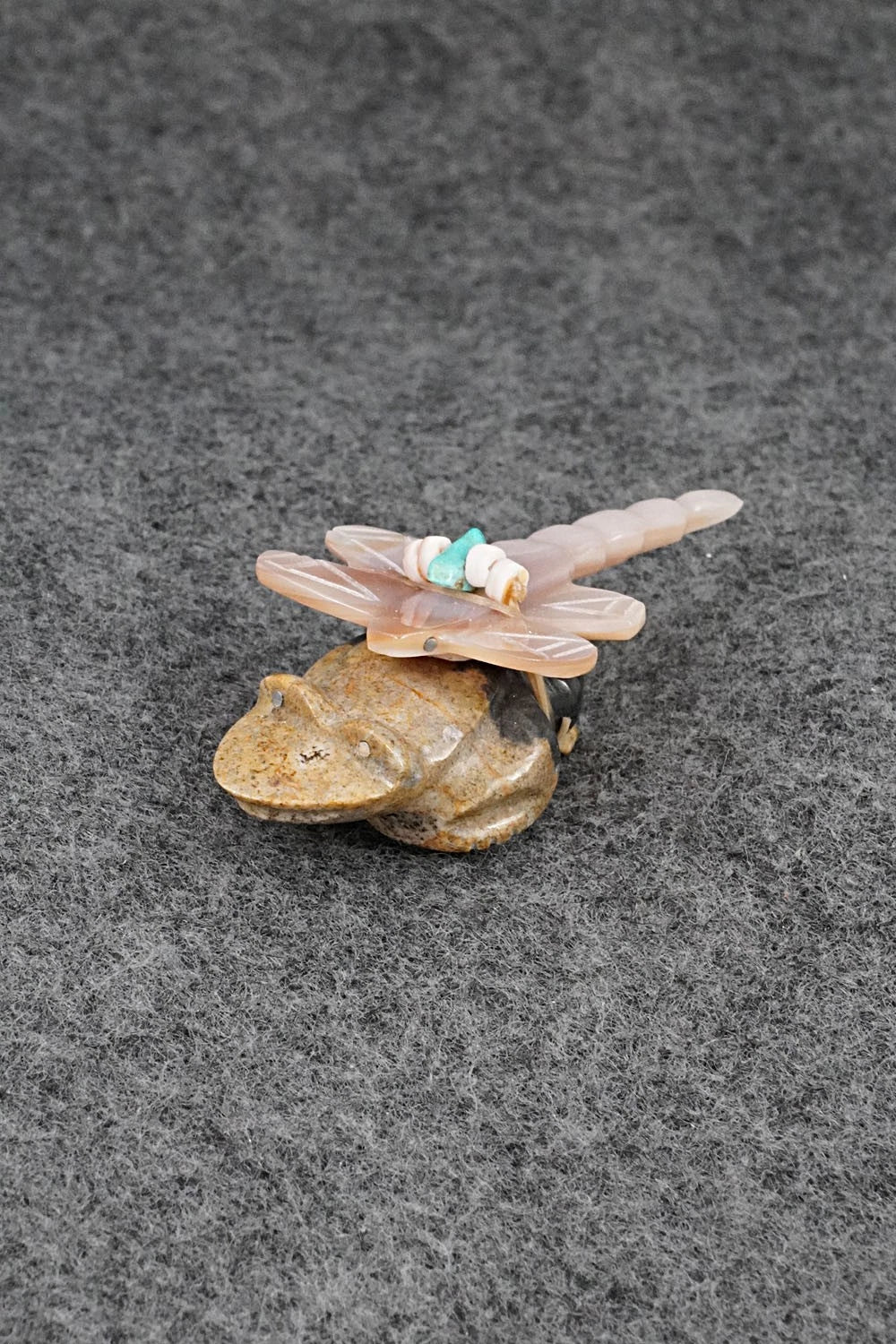 Frog Zuni Fetish Carving - Daisy Rose Leonard