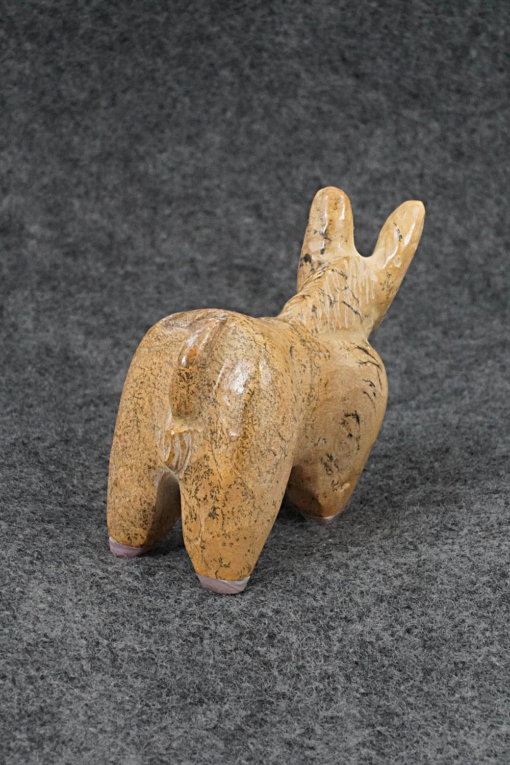 Donkey Zuni Fetish Carving - Freddie Leekya