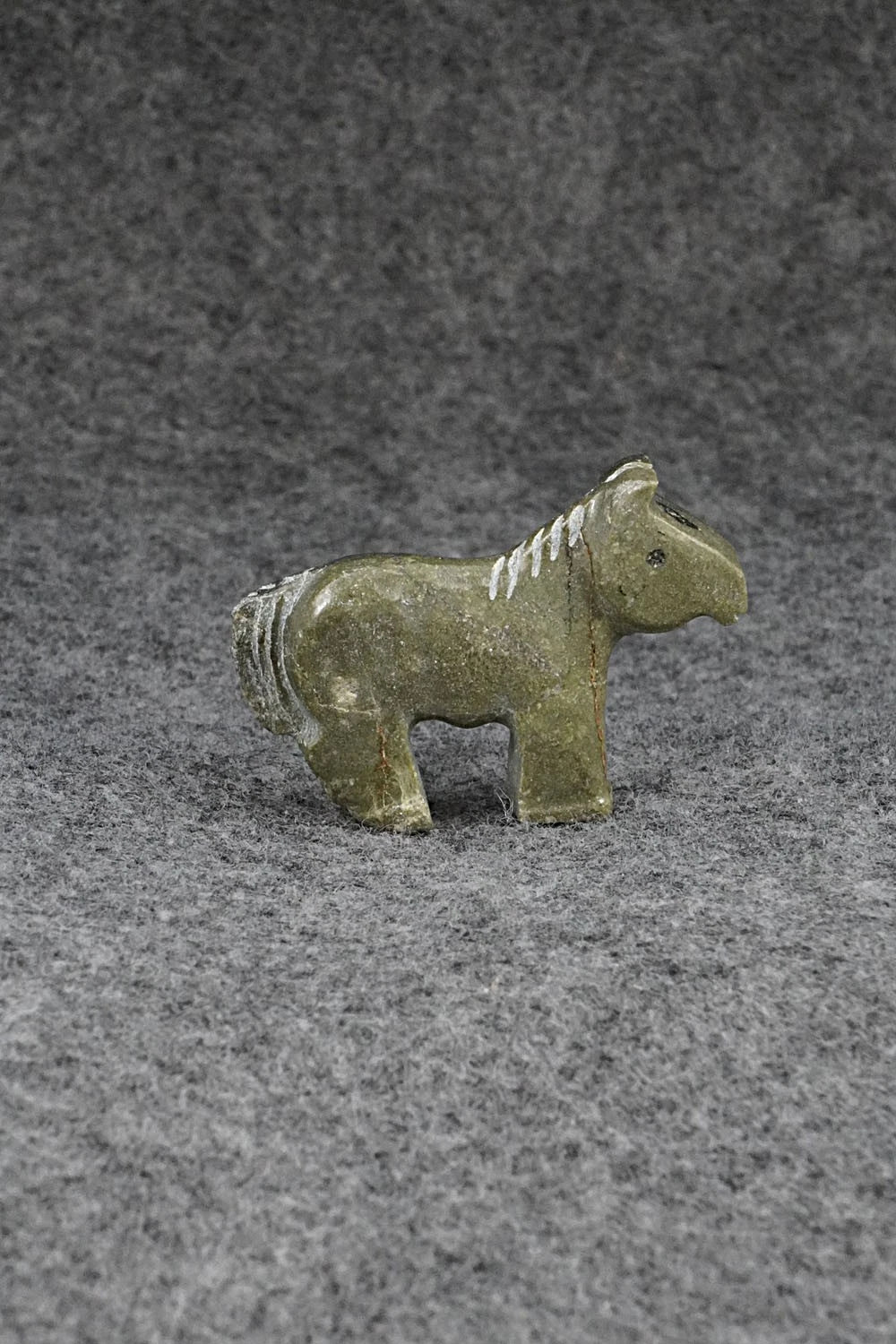 Horse Zuni Fetish Carving - Carol Martin