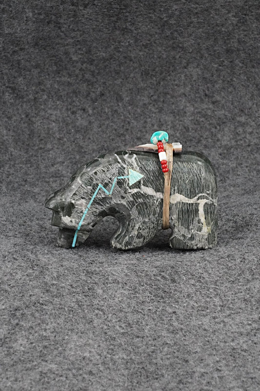 Bear Zuni Fetish Carving - Douglas Martza