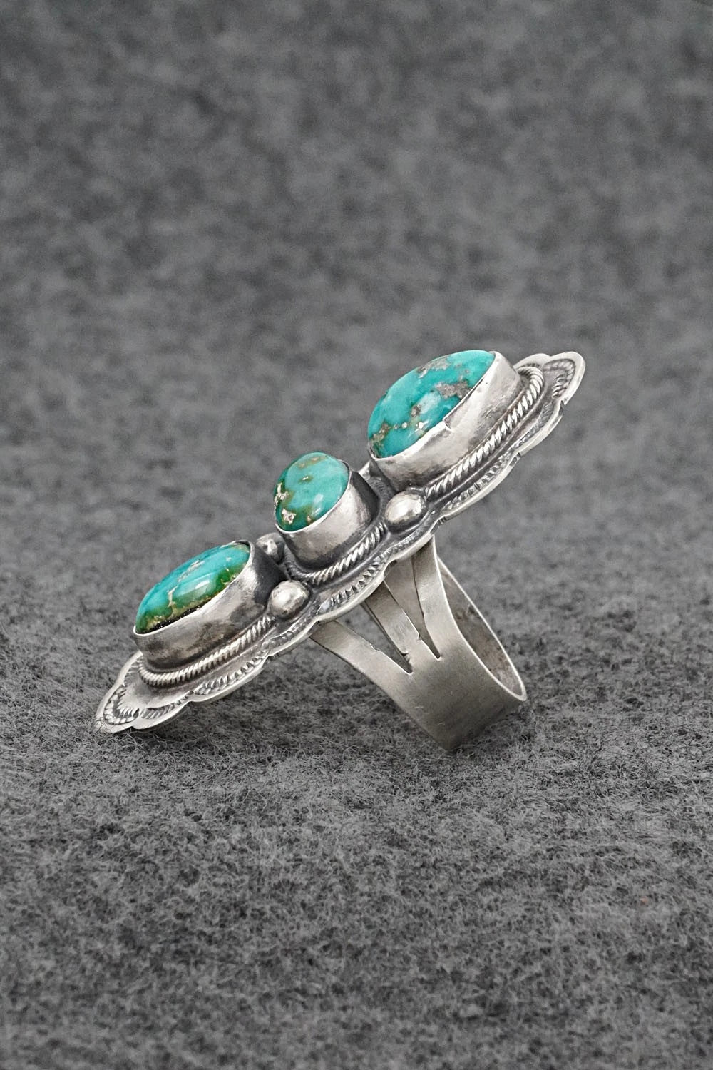 Turquoise & Sterling Silver Ring - Bobby Johnson - Size 9