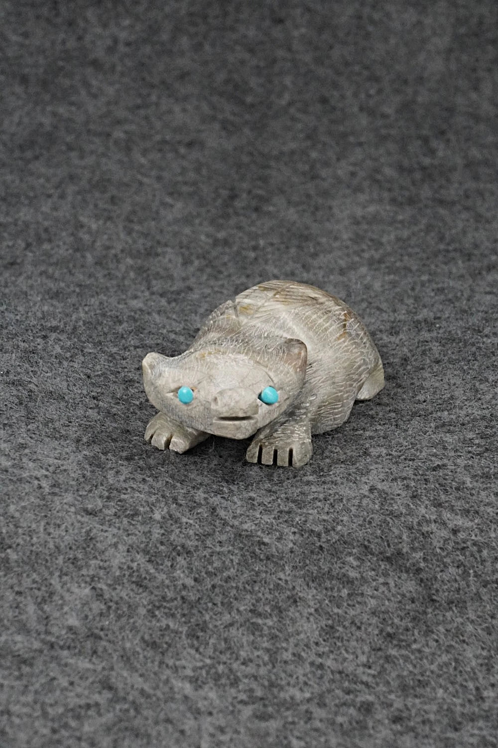 Badger Zuni Fetish Carving - Dane Malani