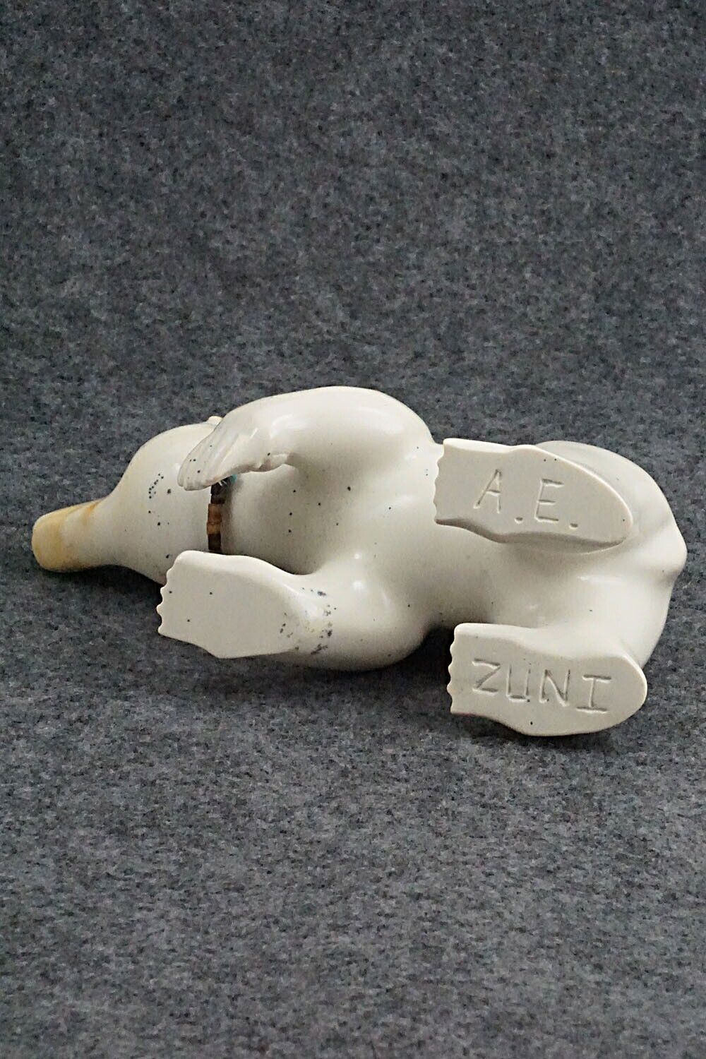 Bear Zuni Fetish Carving - Albert Eustace