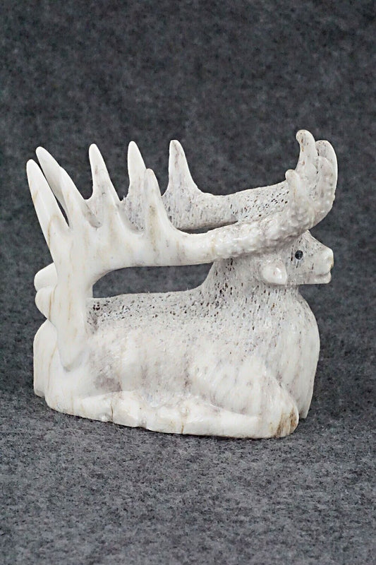 Elk Zuni Fetish Carving - Maxx Laate