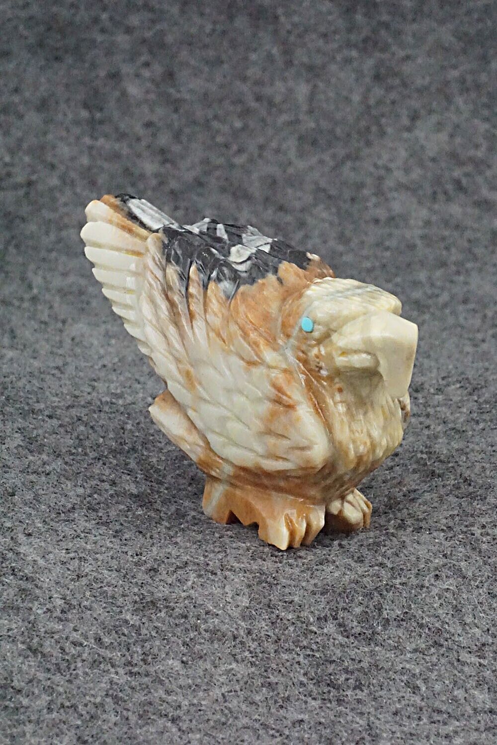 Eagle Zuni Fetish Carving - Tony Mackel