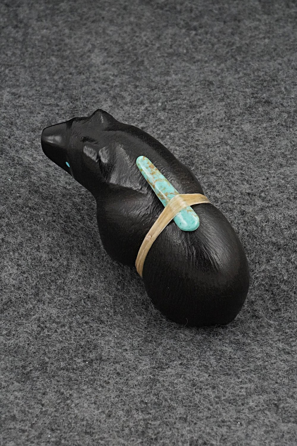 Bear Zuni Fetish Carving - Herbert Halate