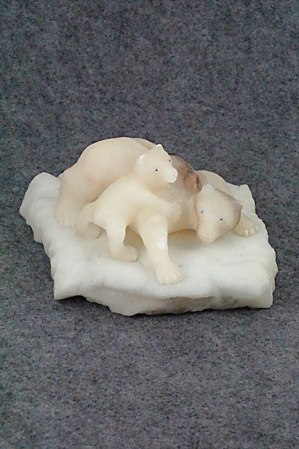 Polar Bear and Cub Zuni Fetish Carving - Travis Lasiloo