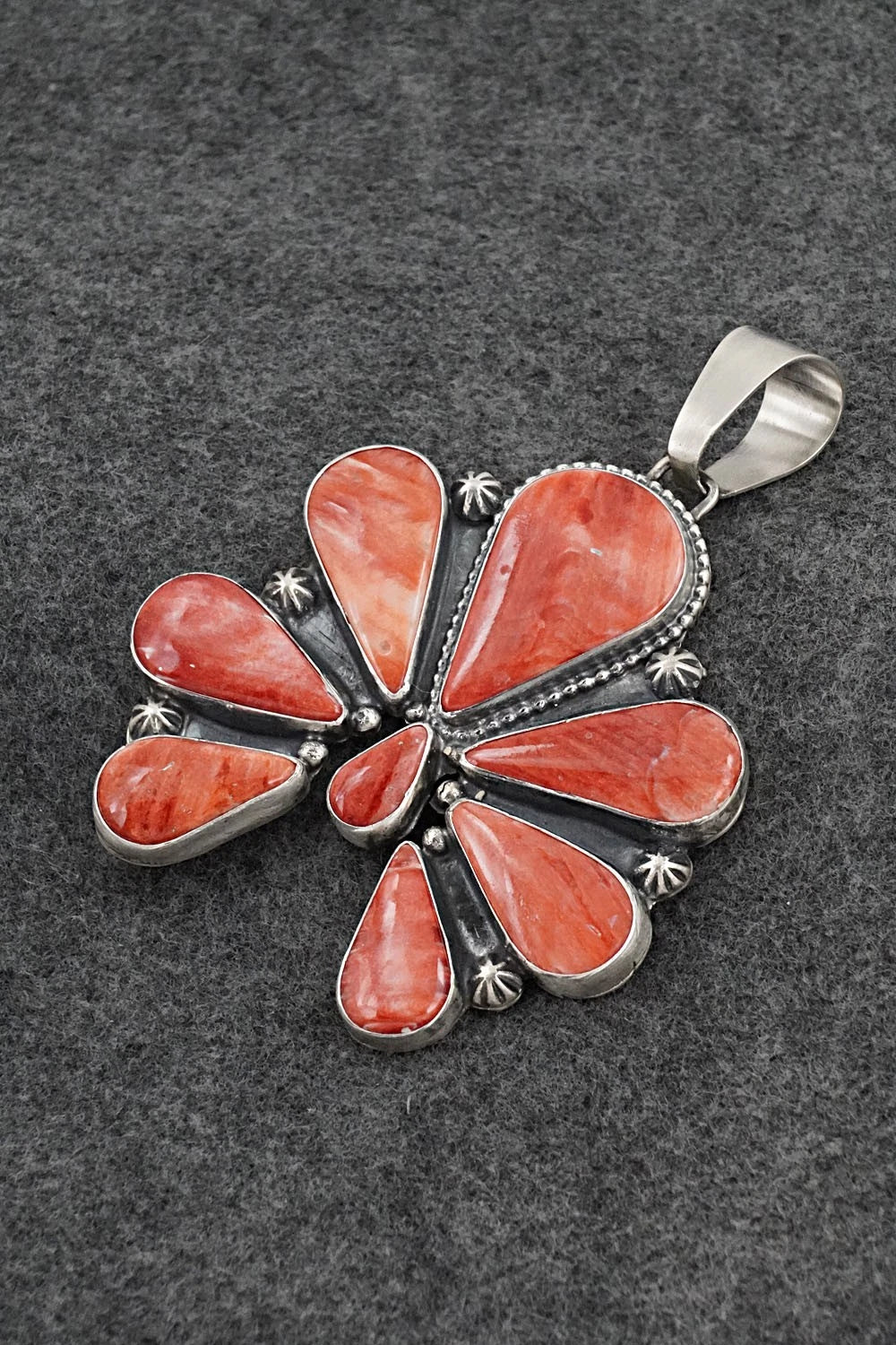 Spiny Oyster & Sterling Silver Pendant - Bobby Johnson
