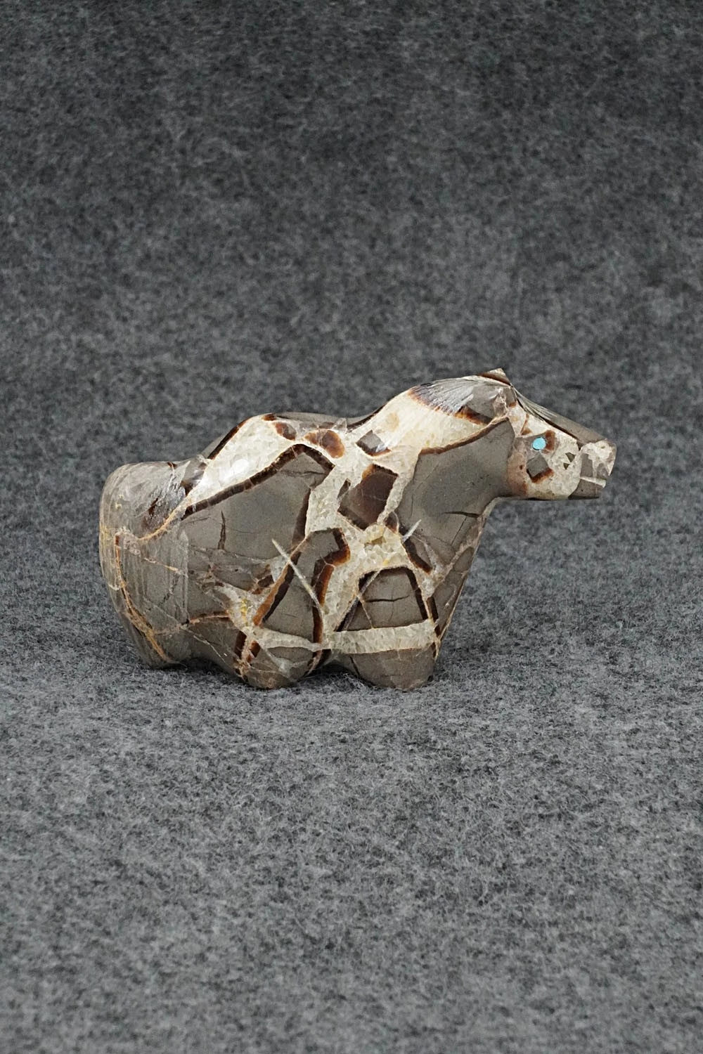 Horse Zuni Fetish Carving - Daphne Quam