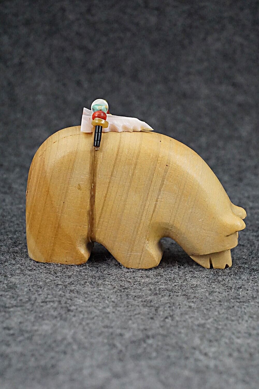 Bear Zuni Fetish Carving - Douglas Martza