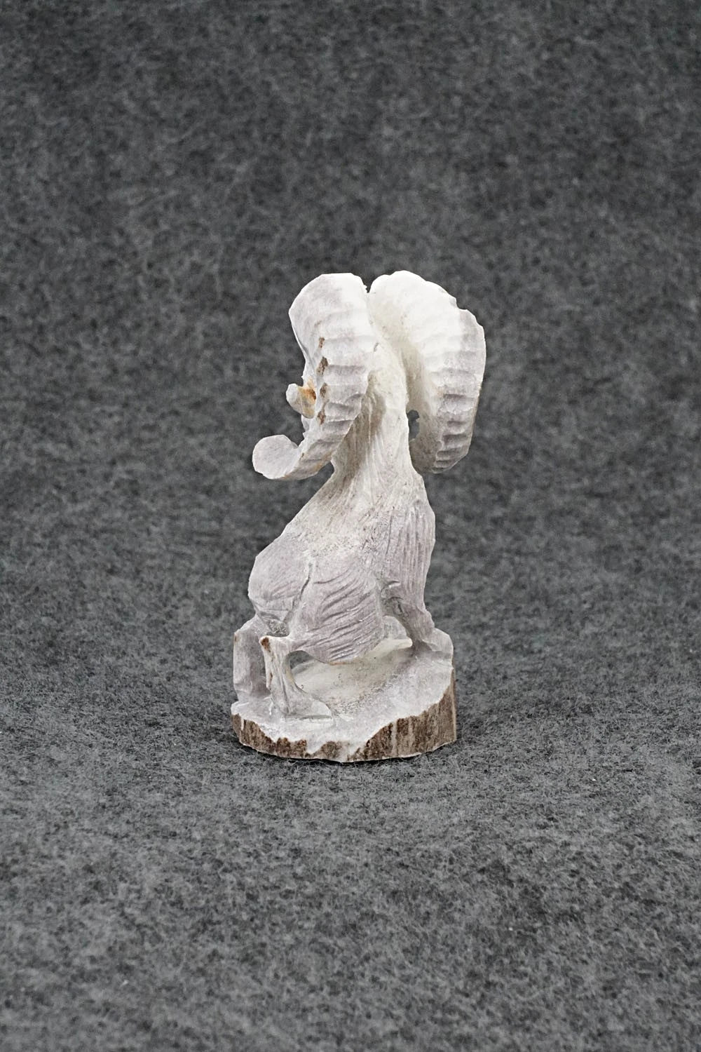 Ram Zuni Fetish Carving - Lewis Malie