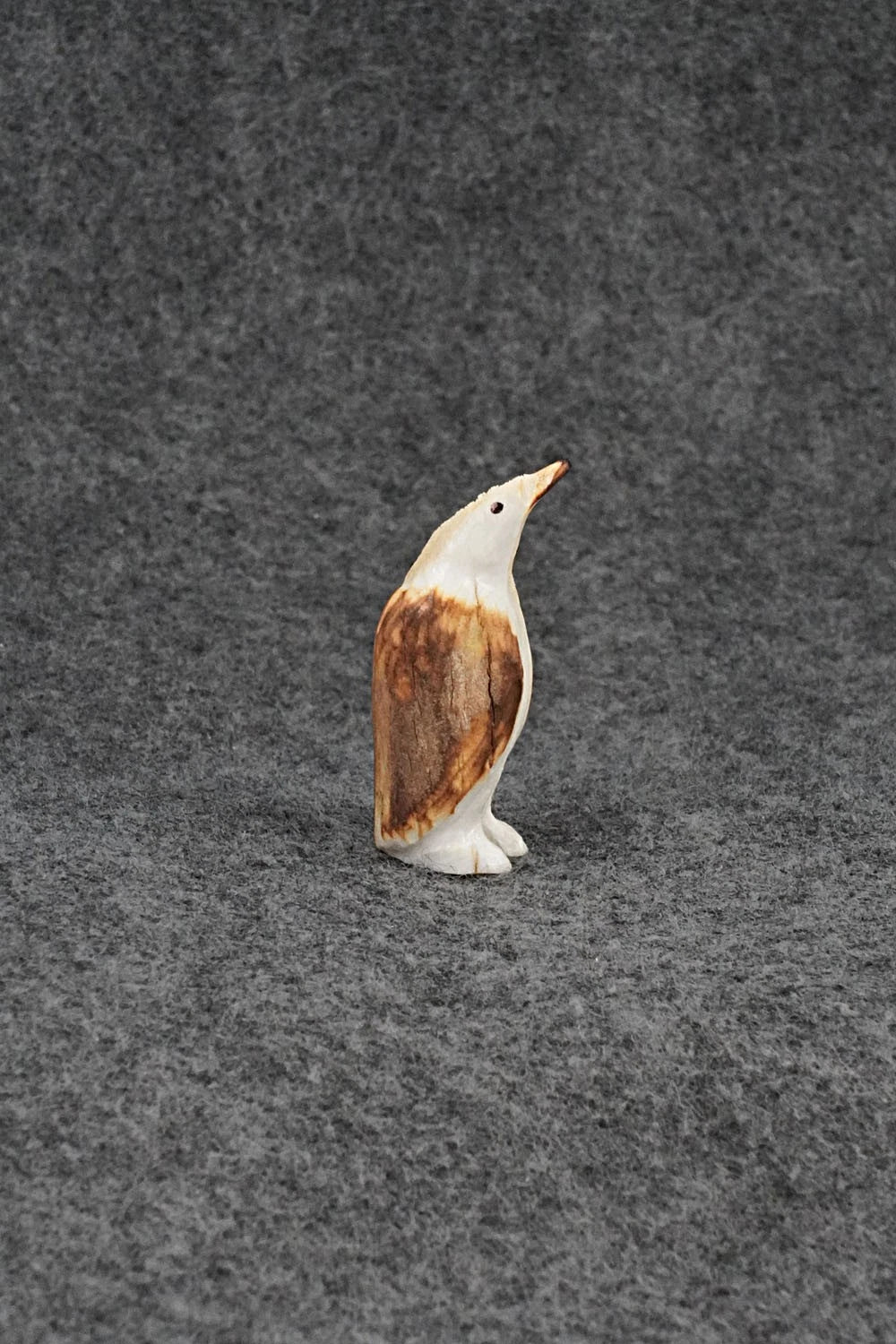 Penguin Zuni Fetish Carving - Ruben Najera