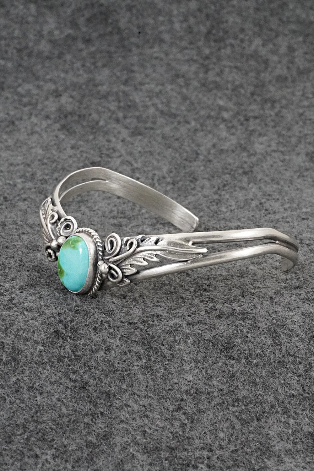 Turquoise & Sterling Silver Bracelet - Jemson Henio