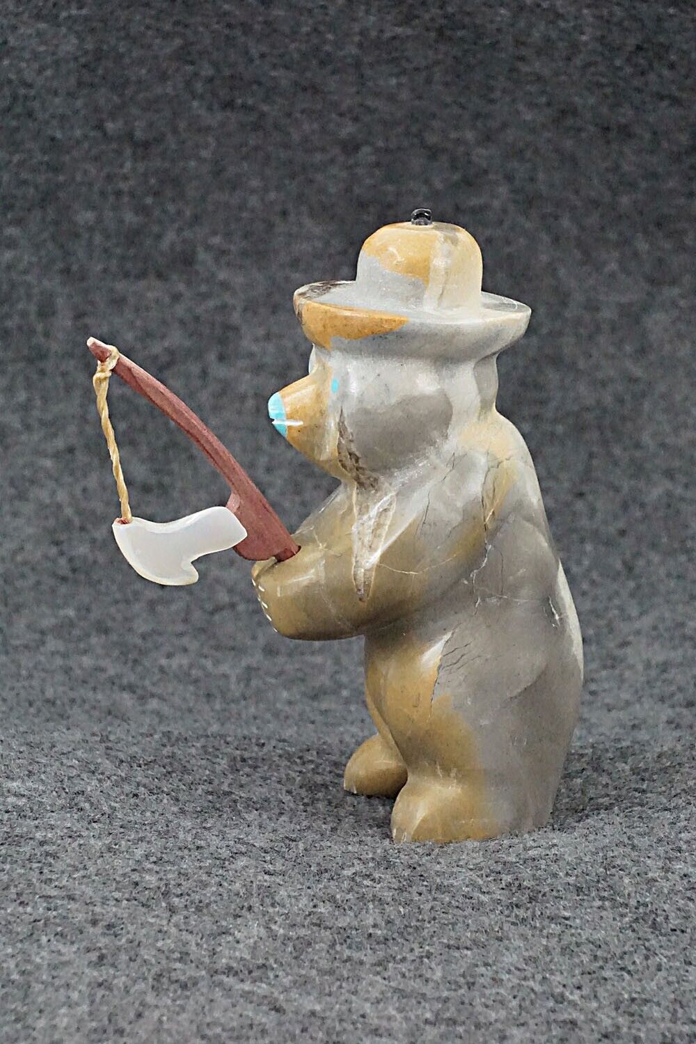 Bear with Fishing Pole Zuni Fetish Carving - Enrike Leekya