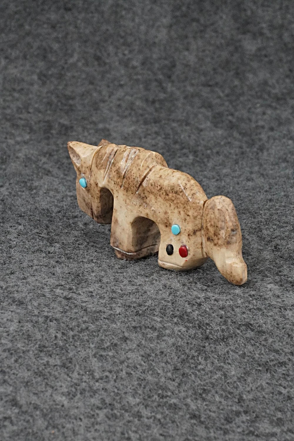 Horse Zuni Fetish Carving - Dannette Laate