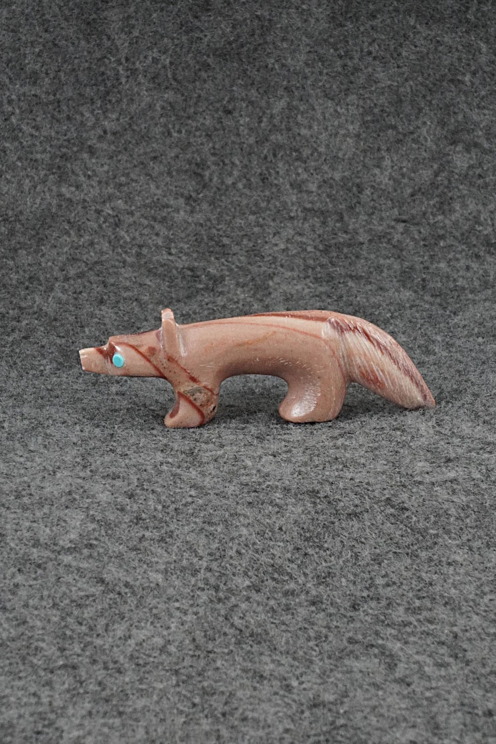 Wolf Zuni Fetish Carving - Ronnie Lunasee