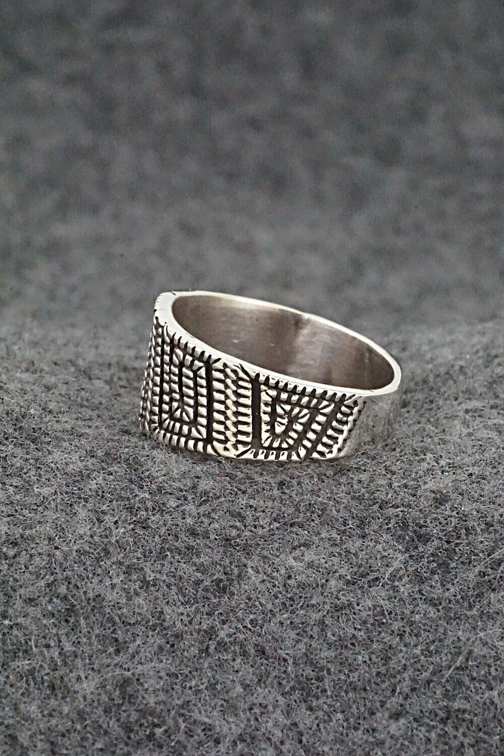 Sterling Silver Ring - Elgin Tom - Size 9.5