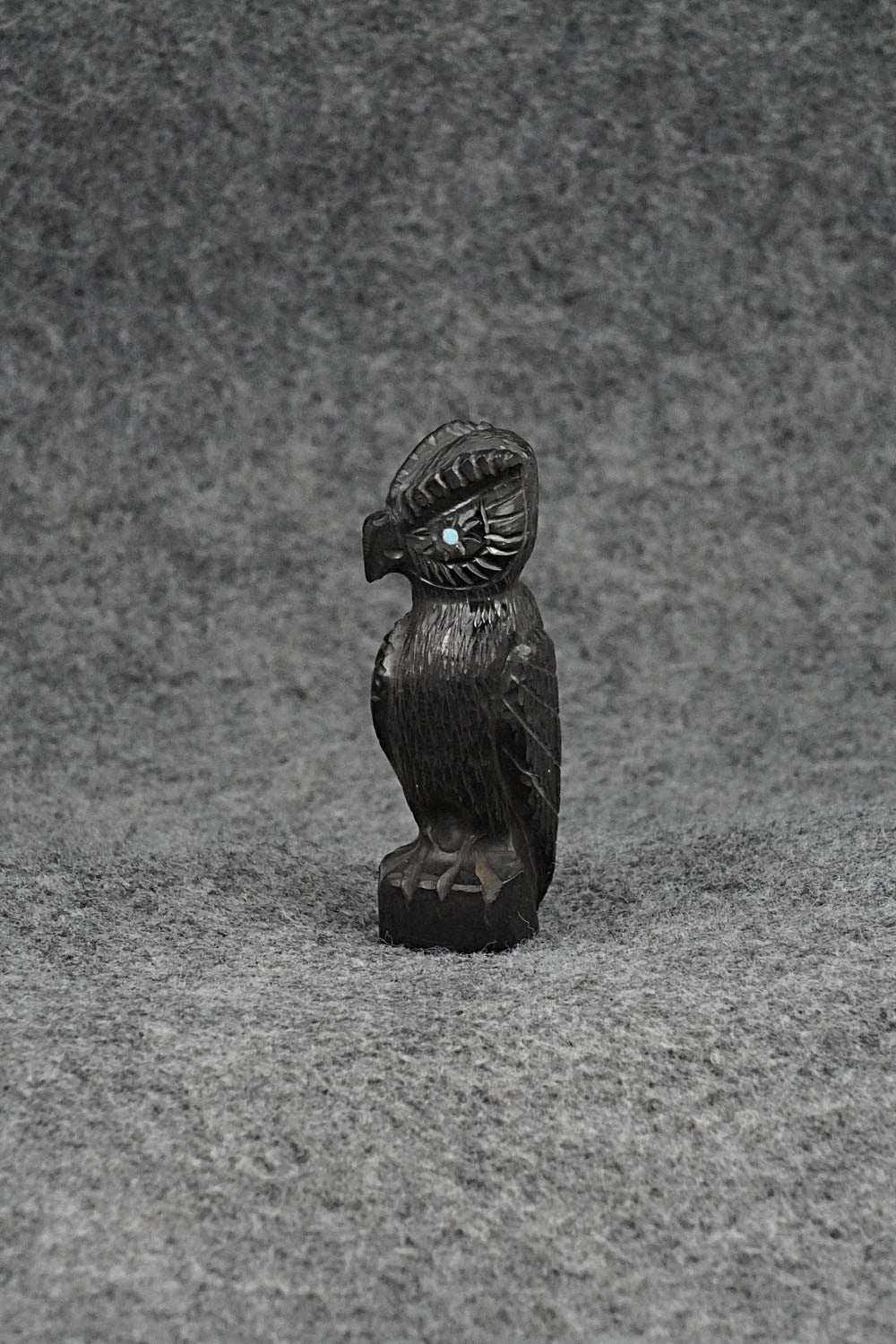 Owl Zuni Fetish Carving - Chris Peina