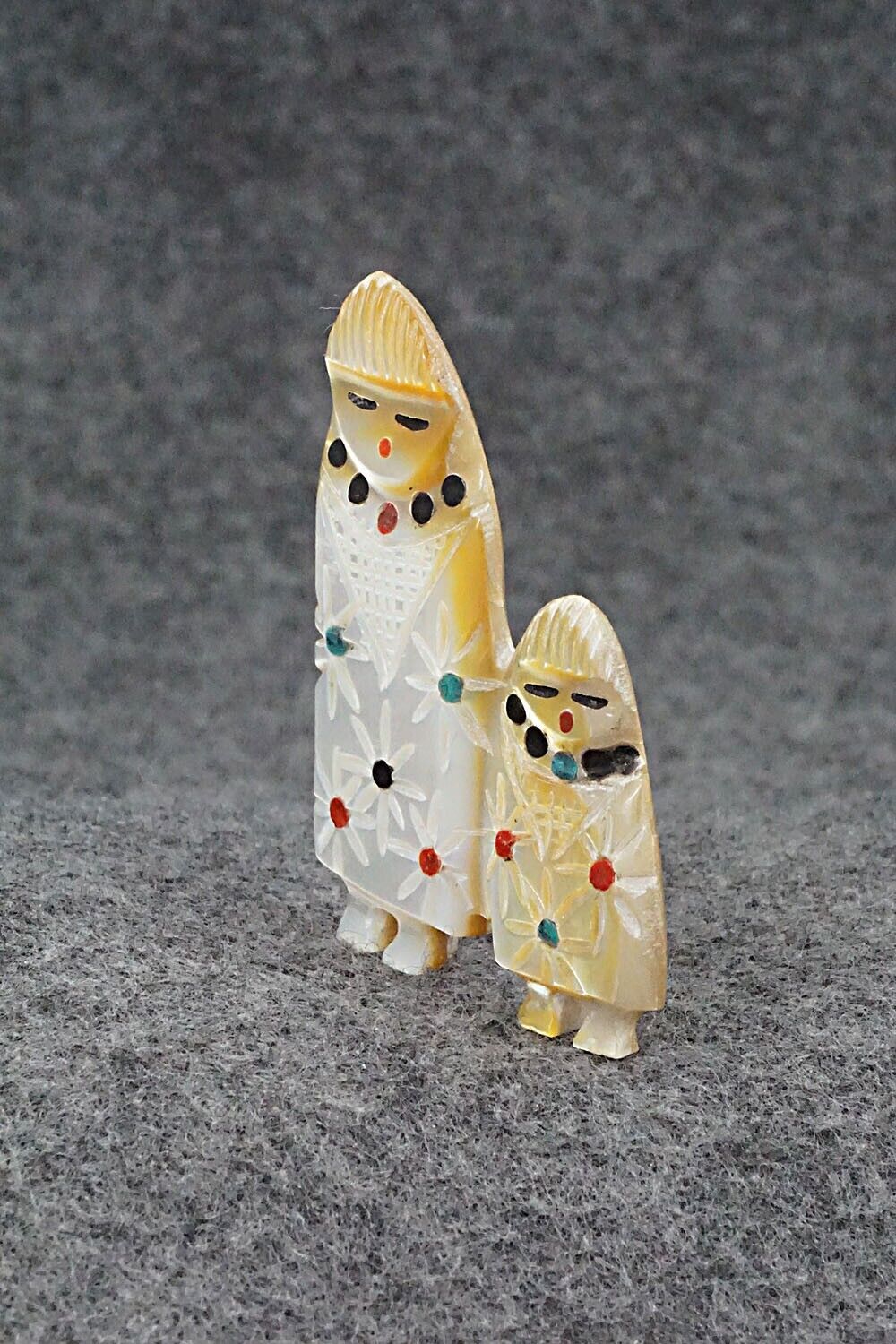 Corn Maiden Zuni Fetish Carving - Cheryl Beyuka