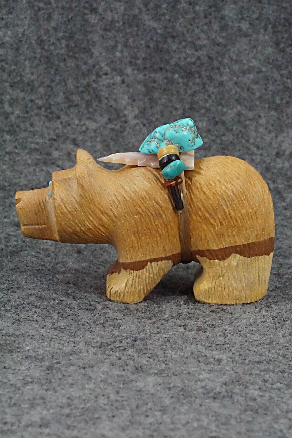 Bear Zuni Fetish Carving - Douglas Martza