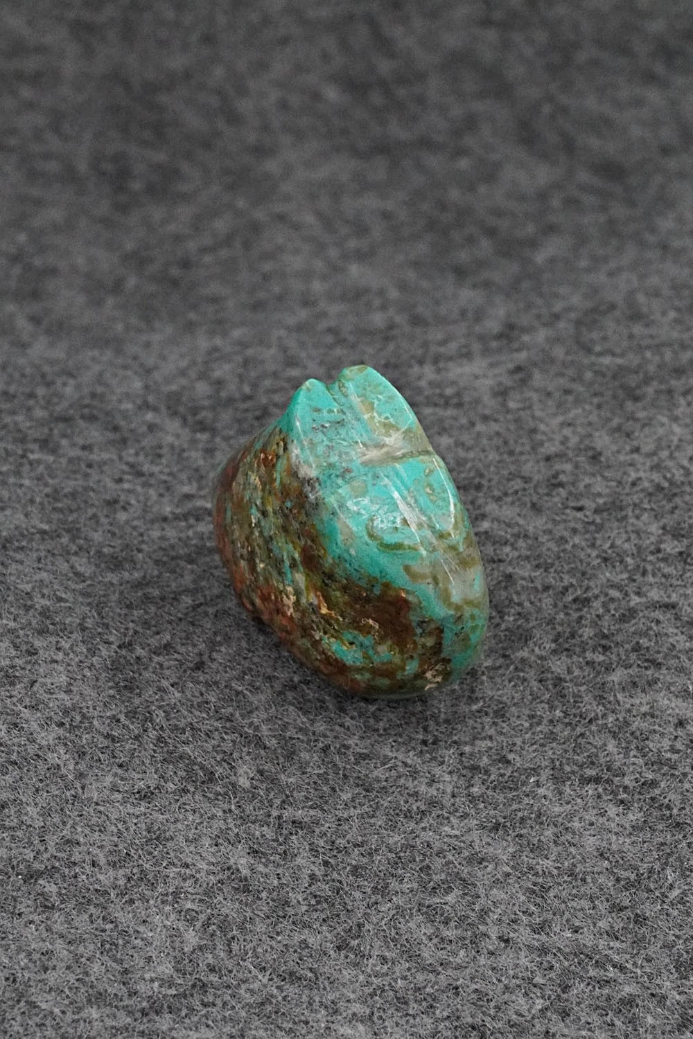 Bear Zuni Fetish Carving - Abby Quam Panteah