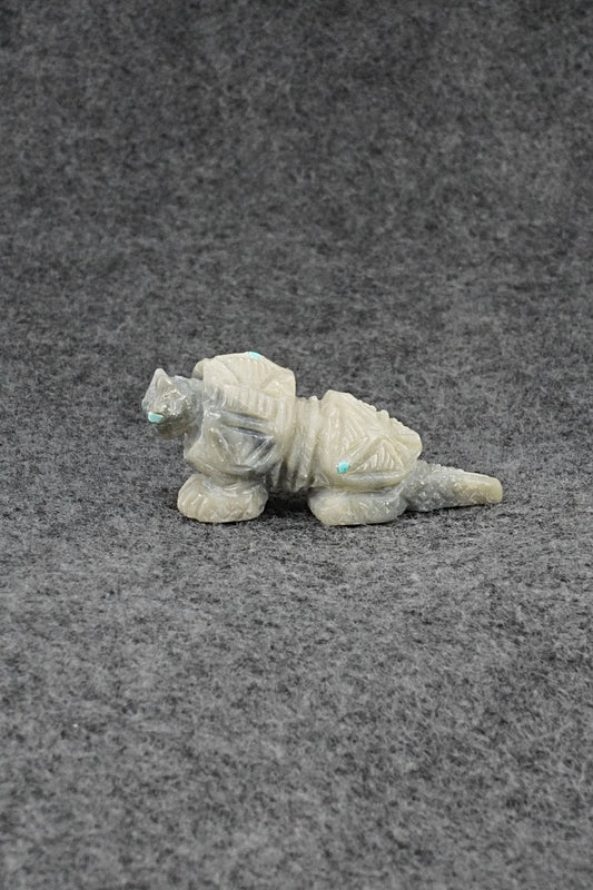 Armadillo Zuni Fetish Carving - Herbert Hustito