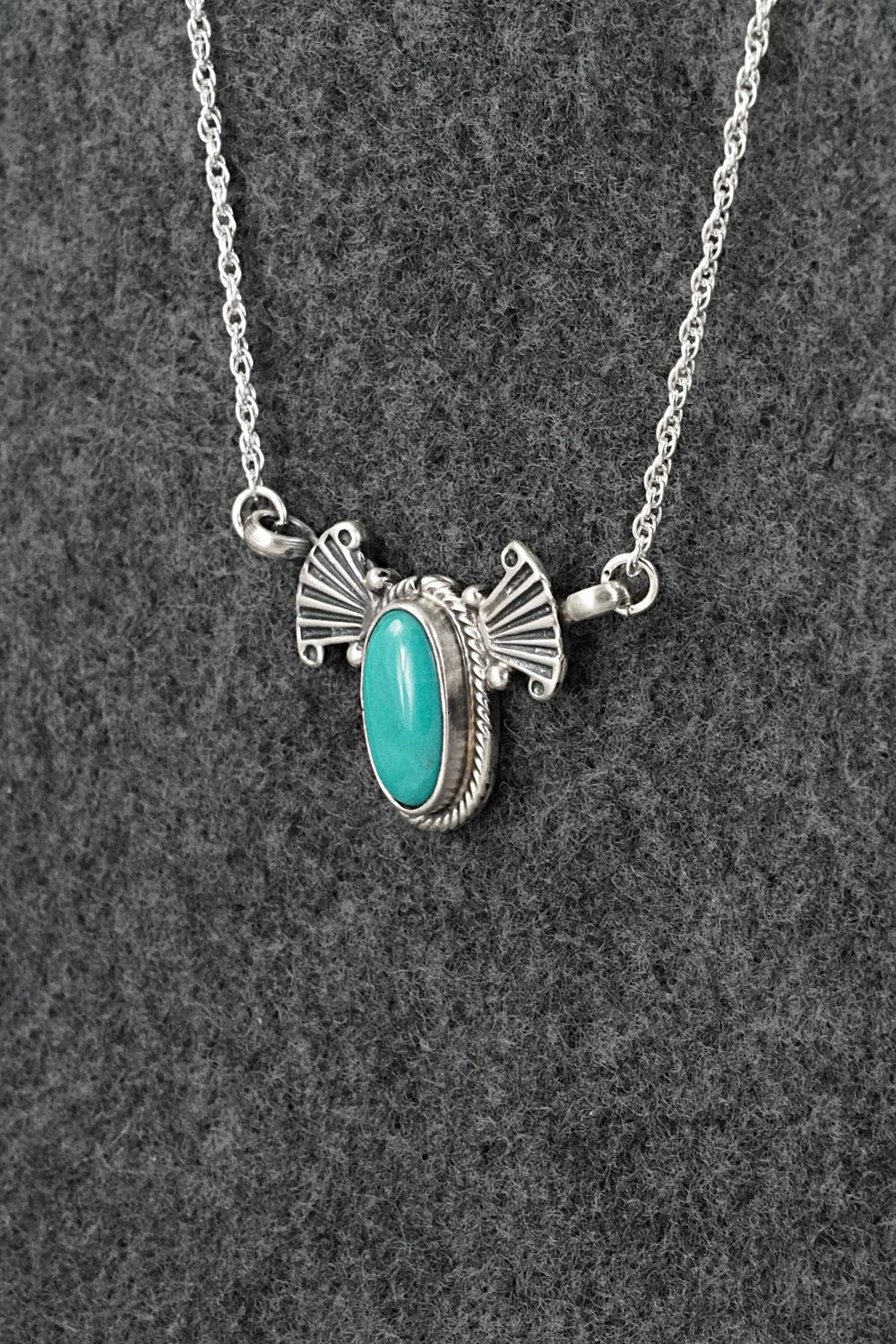 Turquoise & Sterling Silver Necklace - Verley Betone