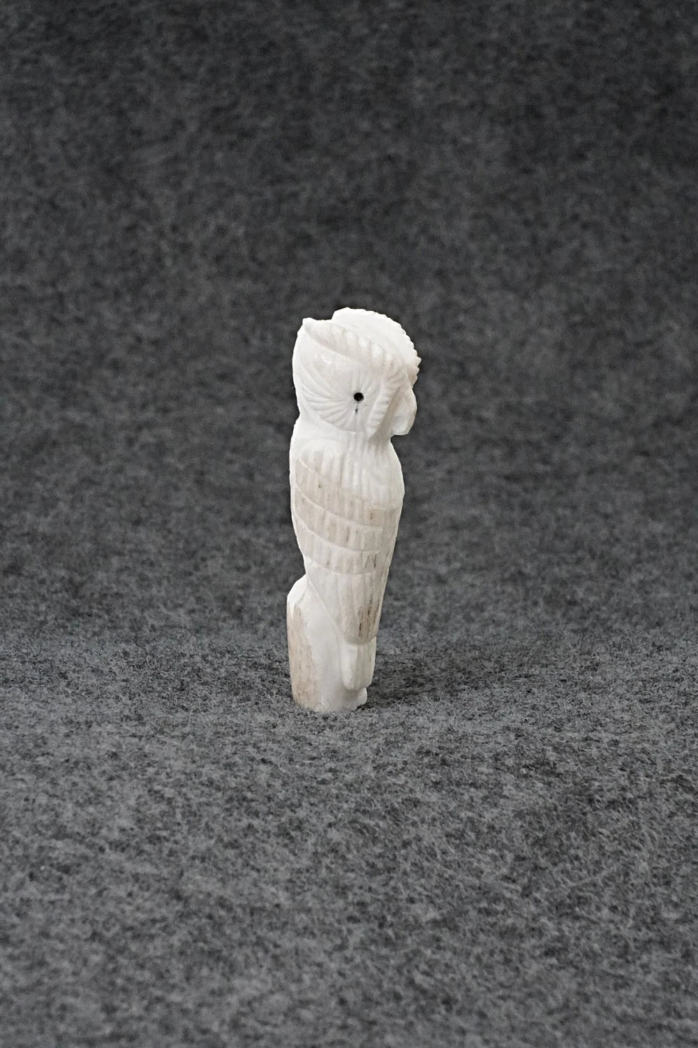 Owl Zuni Fetish Carving - Chris Peina