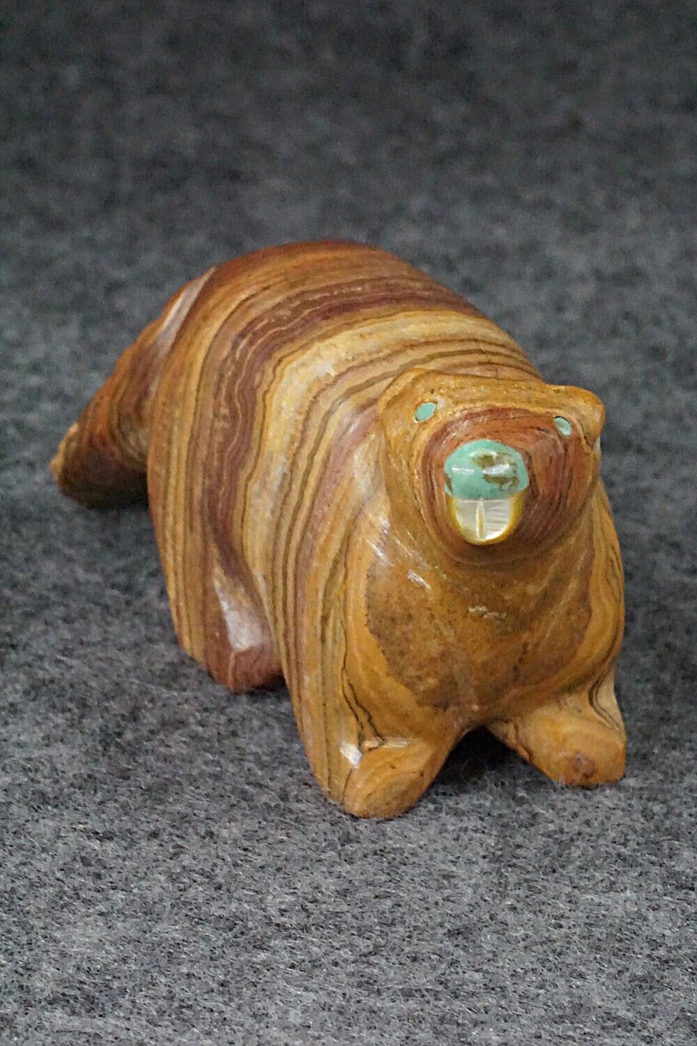 Beaver Zuni Fetish Carving - Enrike Leekya