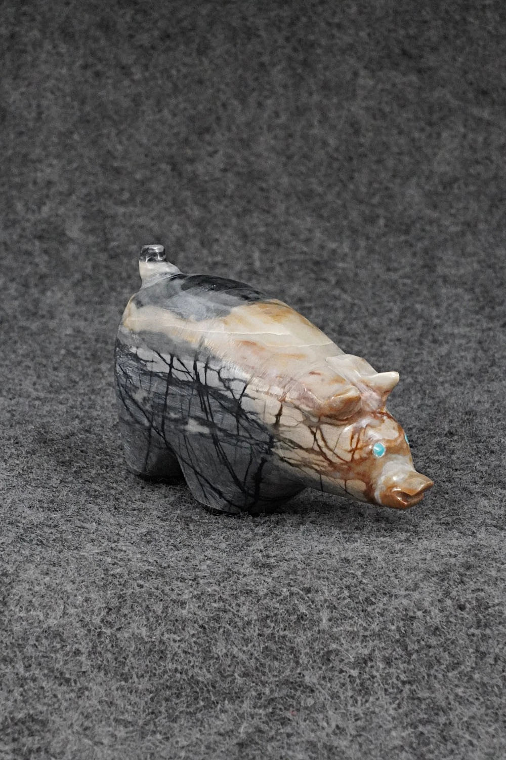 Pig Zuni Fetish Carving - Delvin Leekya