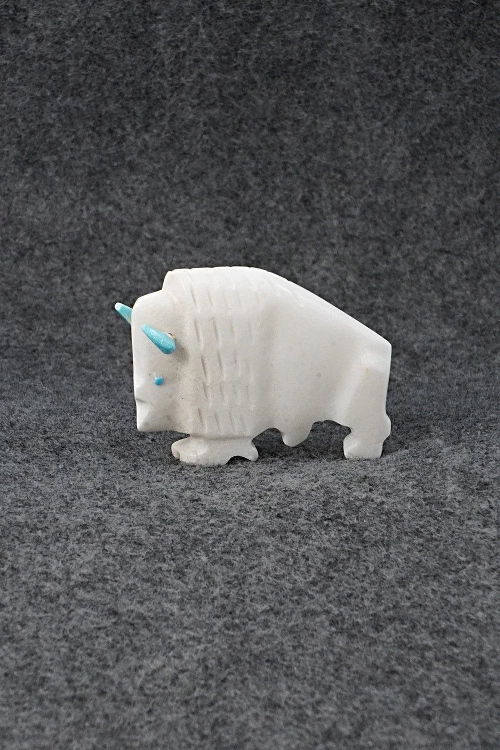 Buffalo Zuni Fetish Carving - Todd Etsate