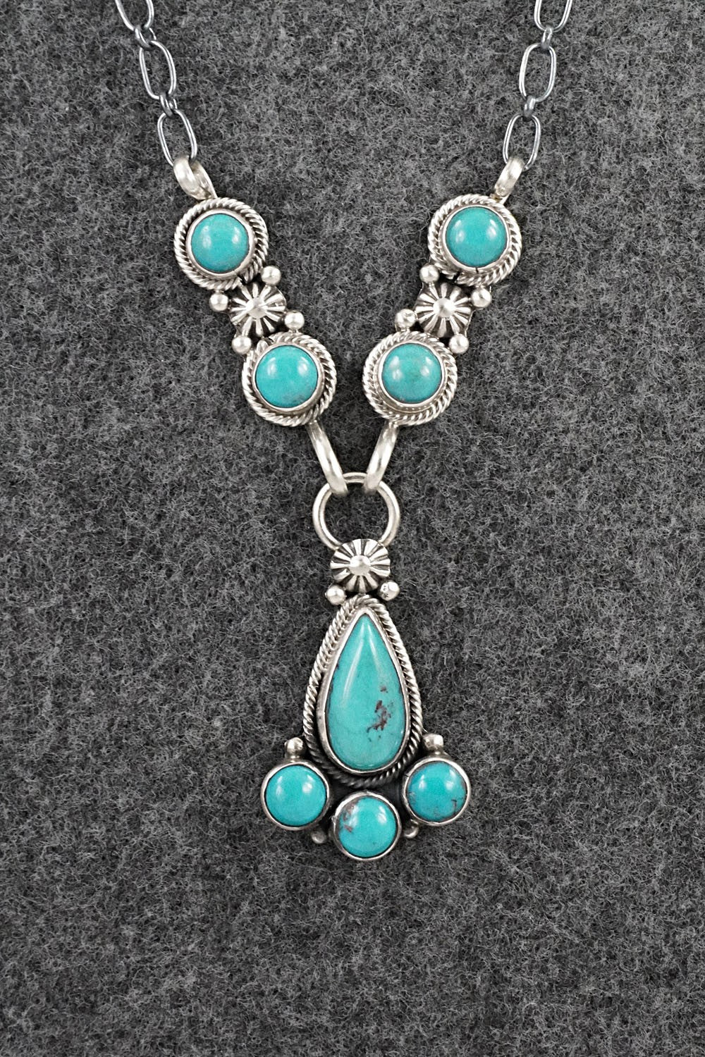 Turquoise & Sterling Silver Necklace - Verley Betone
