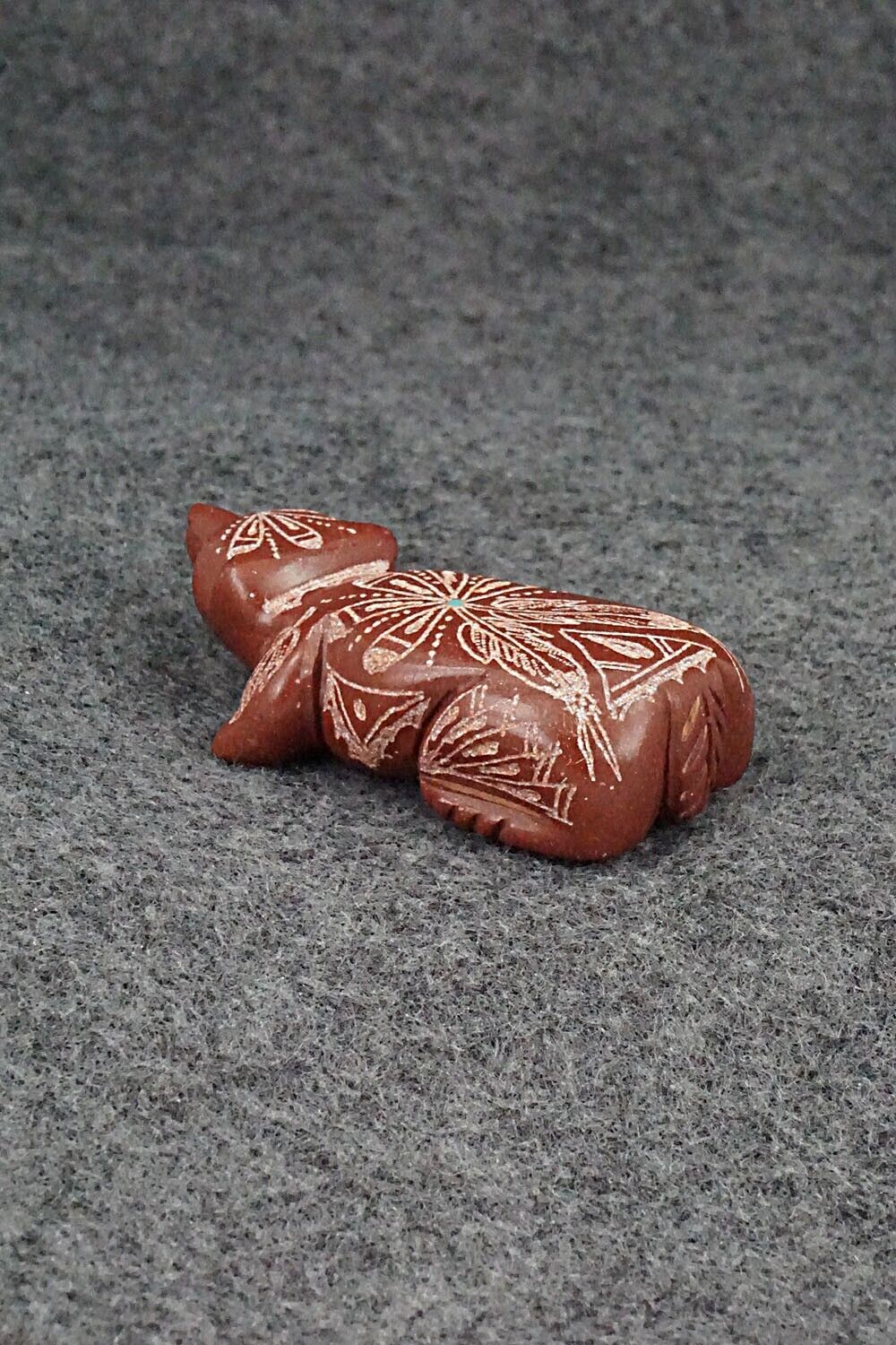 Badger Zuni Fetish Carving - Adrian Cachini