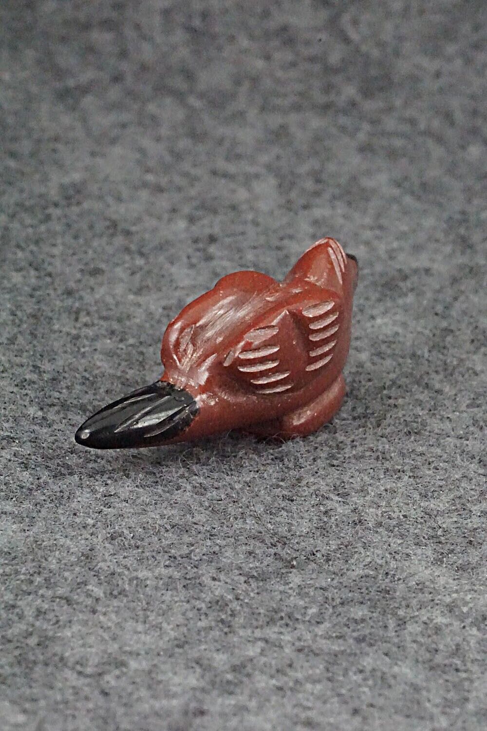 Hummingbird Zuni Fetish Carving - Justin Red Elk