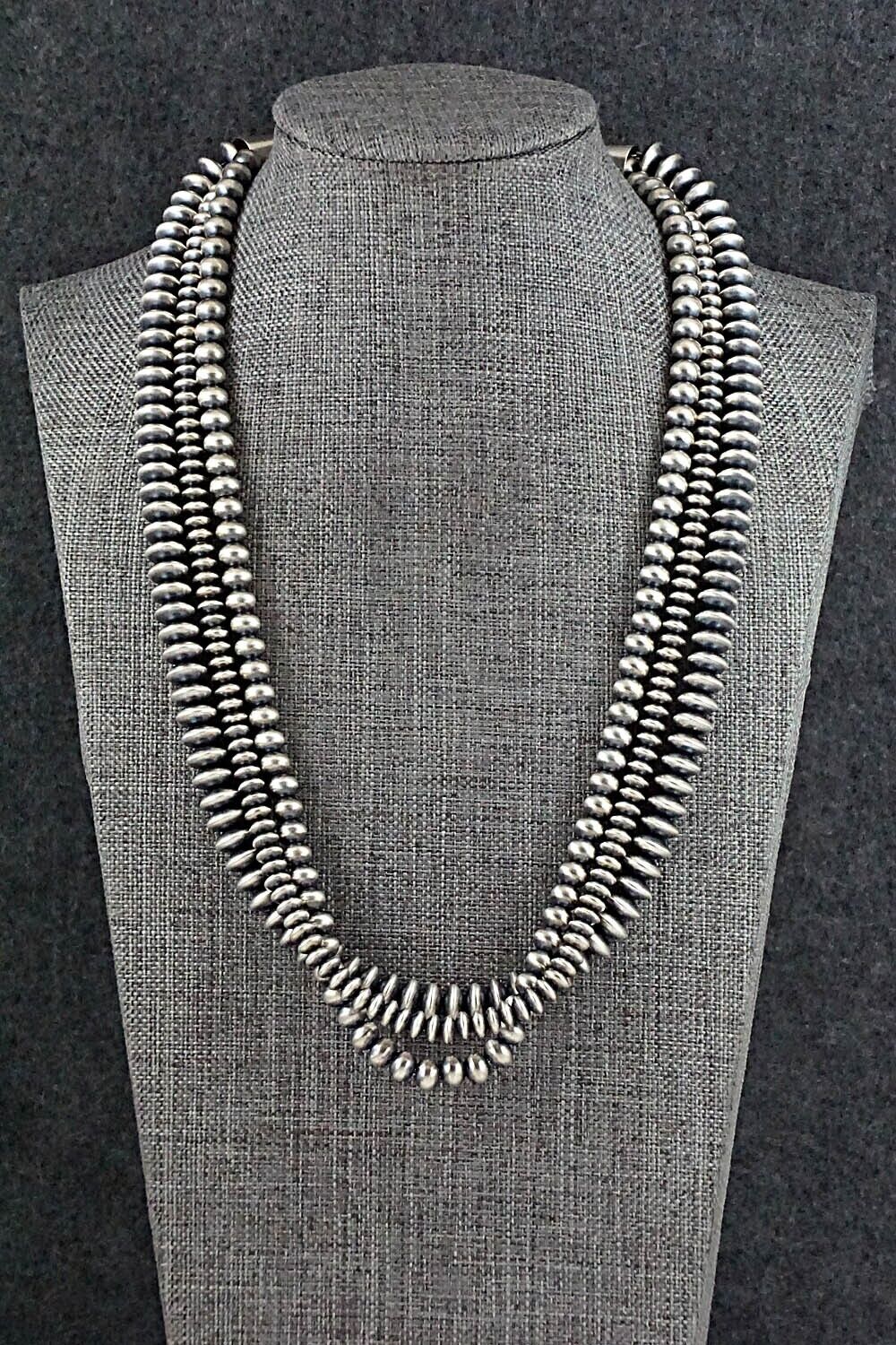 Sterling Silver Navajo Pearl Necklace 20" - Dorinda Mariano