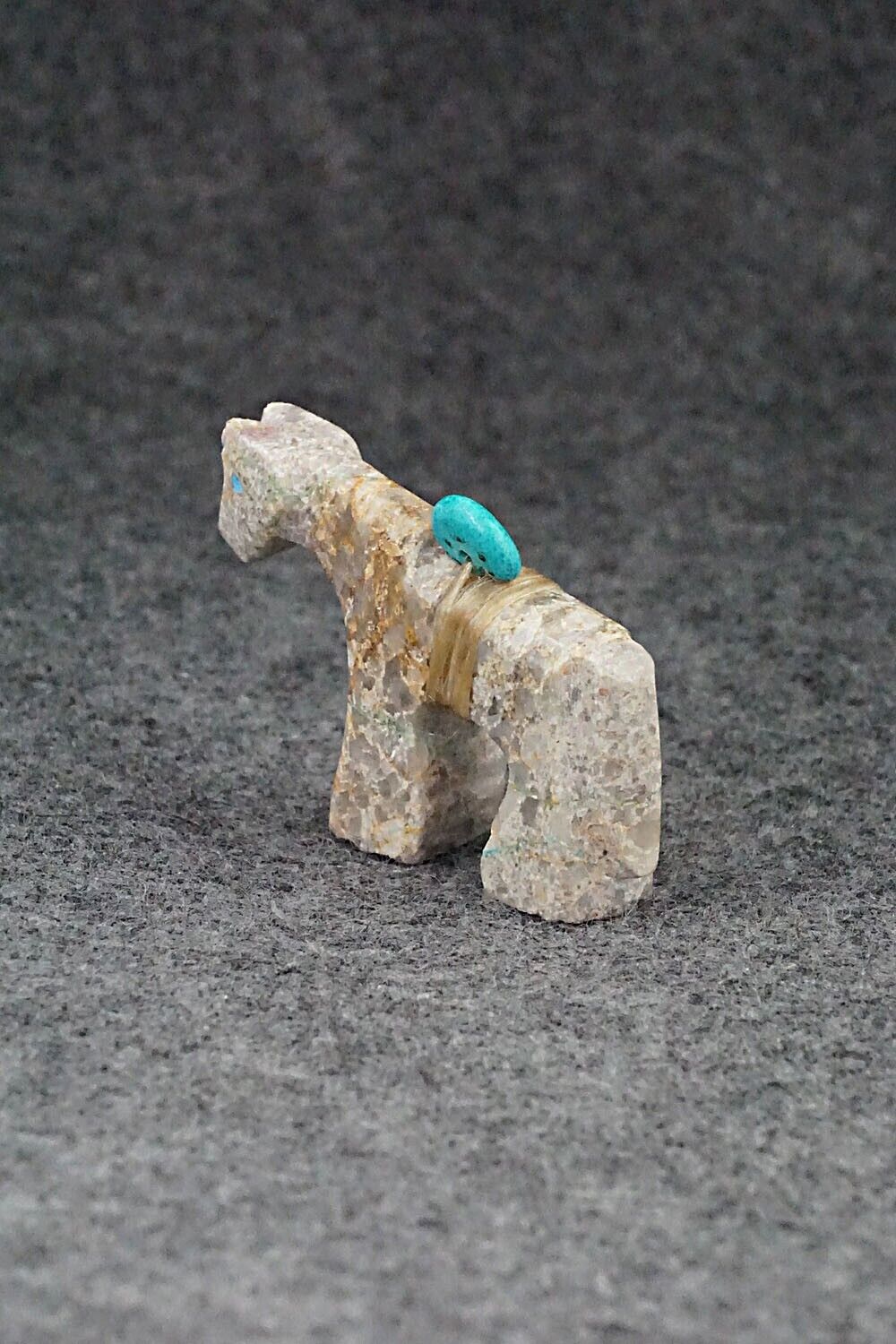 Horse Zuni Fetish Carving - Fernando Laiwakete
