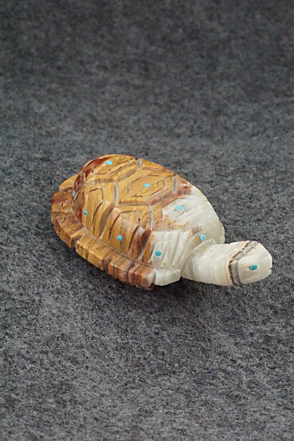 Turtle Zuni Fetish Carving - Douglas Martza