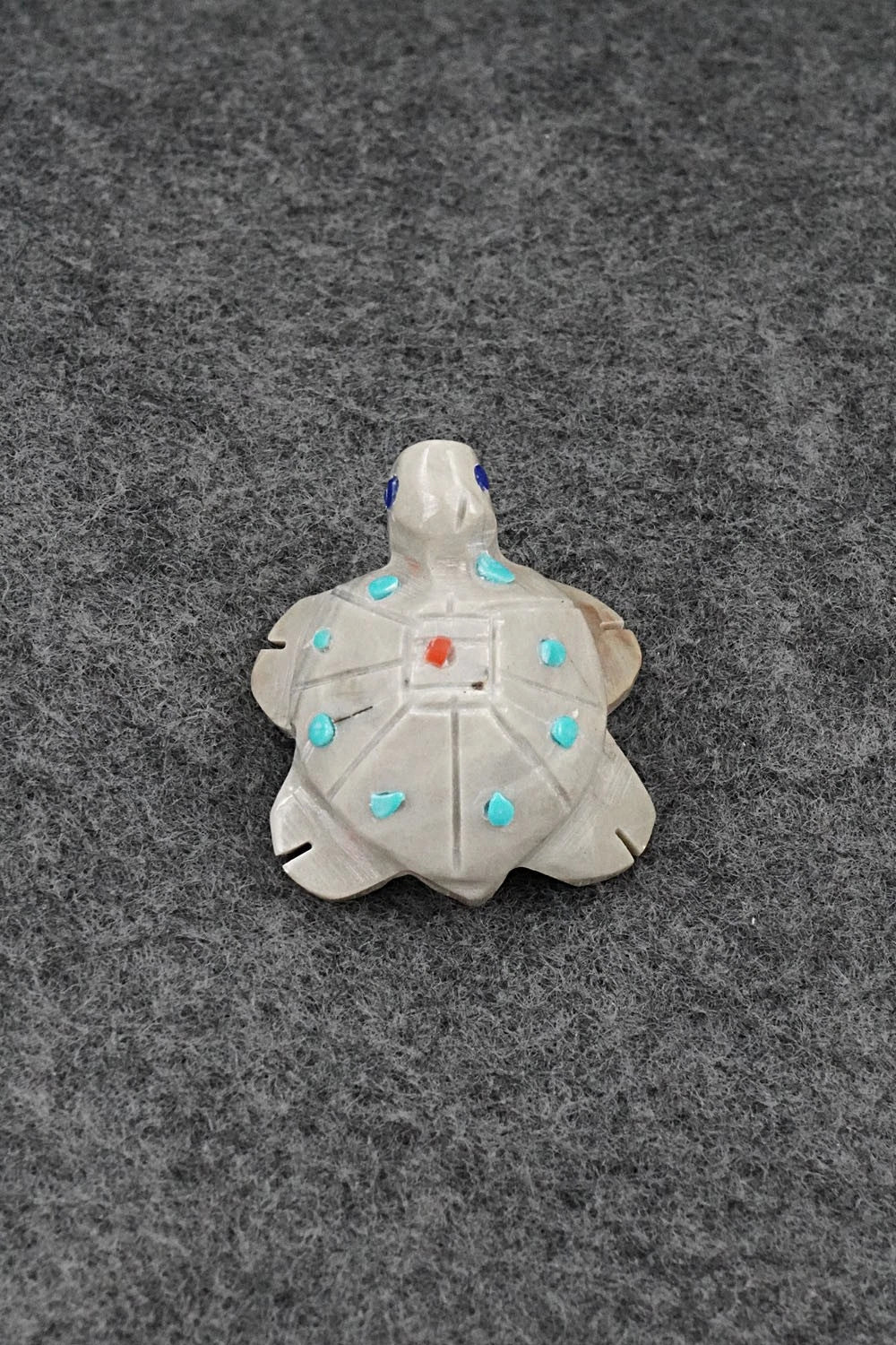 Turtle Zuni Fetish Carving - Carl Etsate