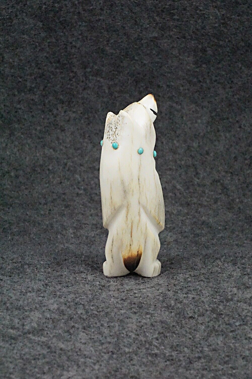 Bear Zuni Fetish Carving - Claudia Peina