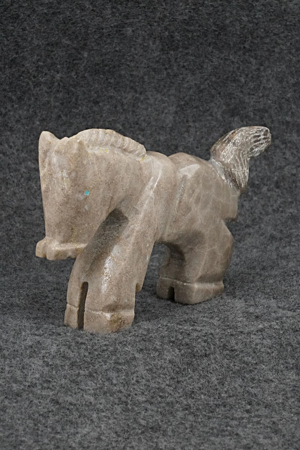 Horse Zuni Fetish Carving - Tony Mackel