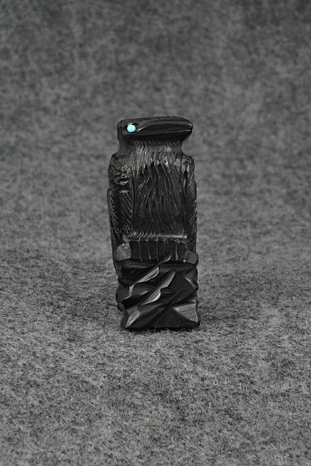 Crow Zuni Fetish Carving - Mike Tucson