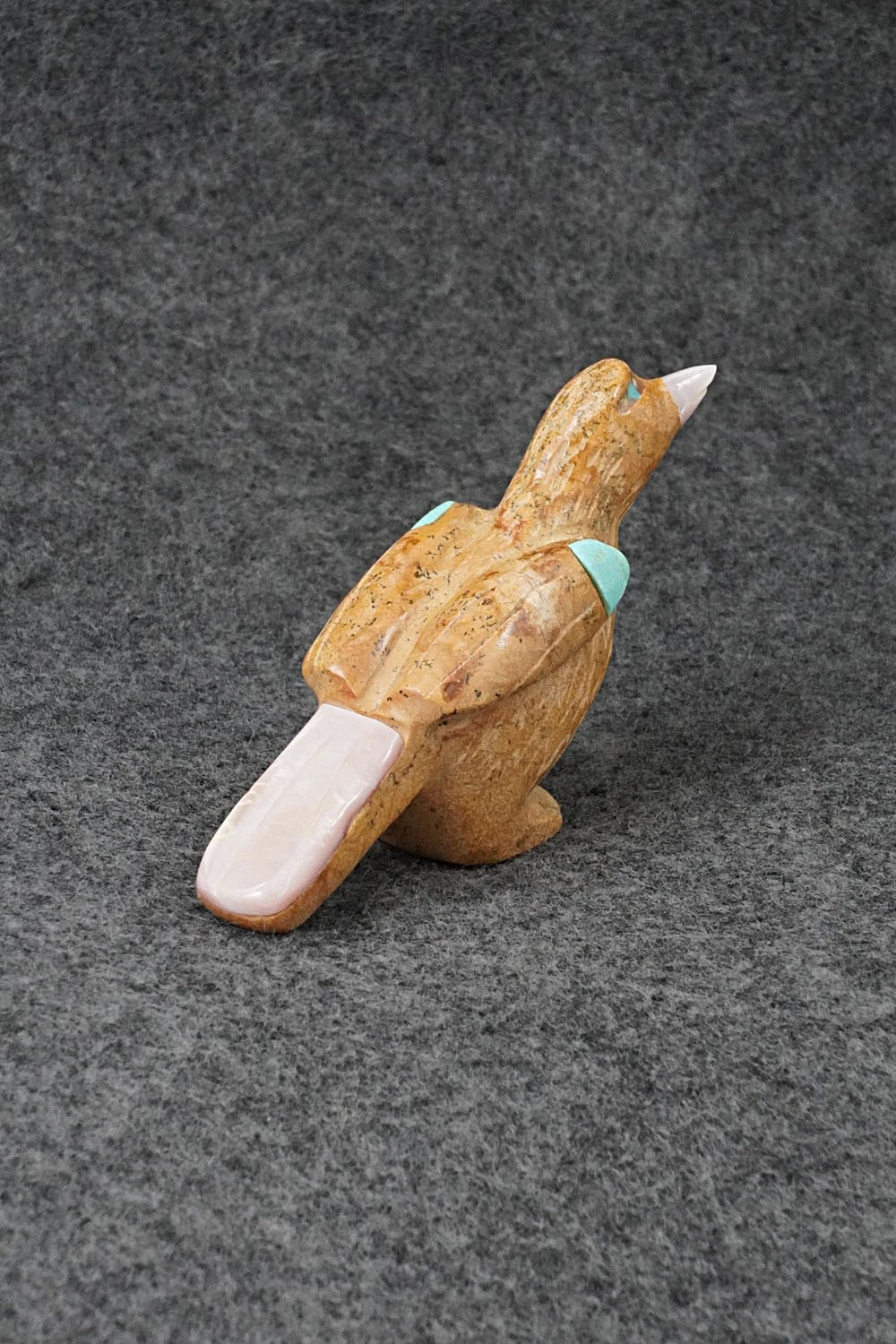 Bird Zuni Fetish Carving - Freddie Leekya