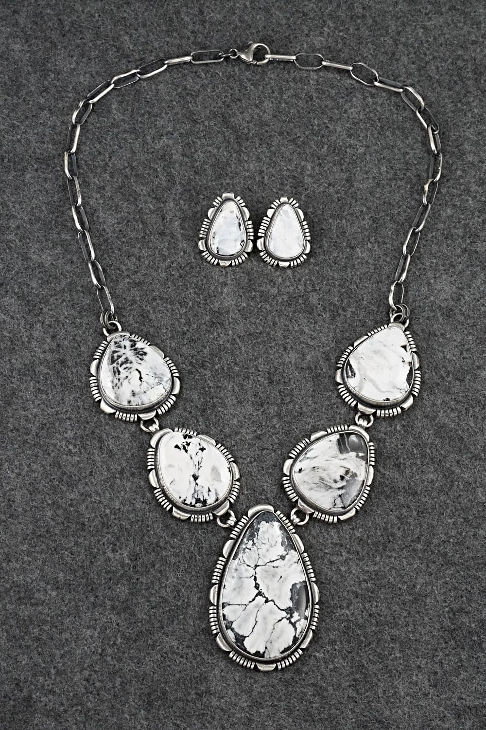 White Buffalo & Sterling Silver Necklace and Earrings Set - Mark Yazzie