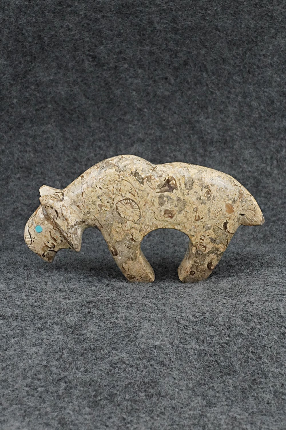 Bobcat Zuni Fetish Carving - Kenric Laiwakete
