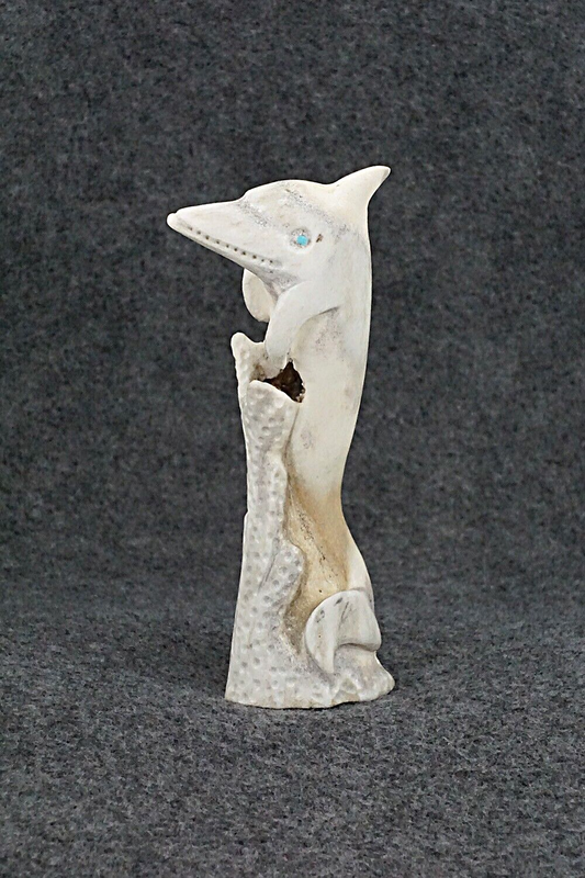 Dolphin Zuni Fetish Carving - Maxx Laate