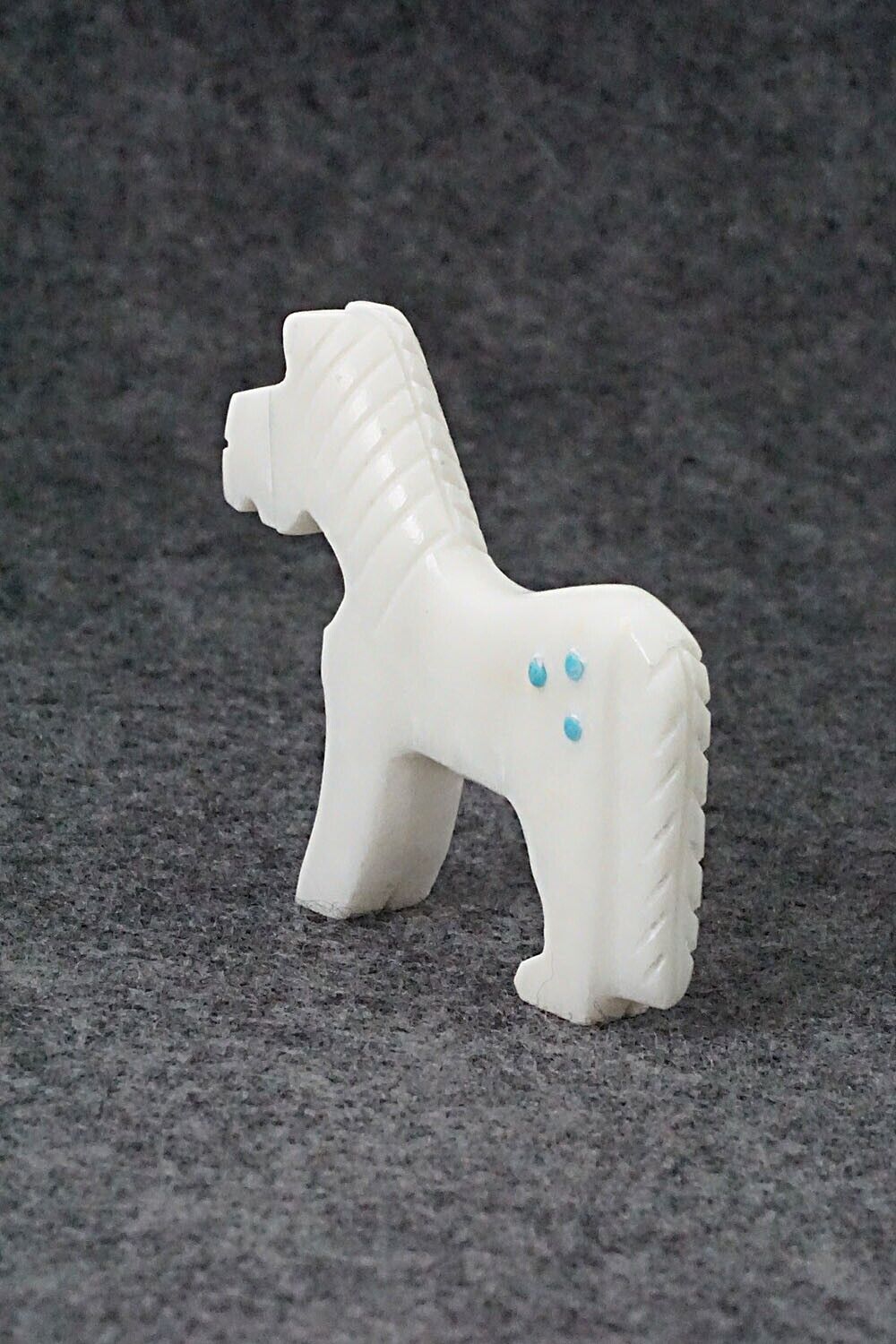 Horse Zuni Fetish Carving - Todd Etsate