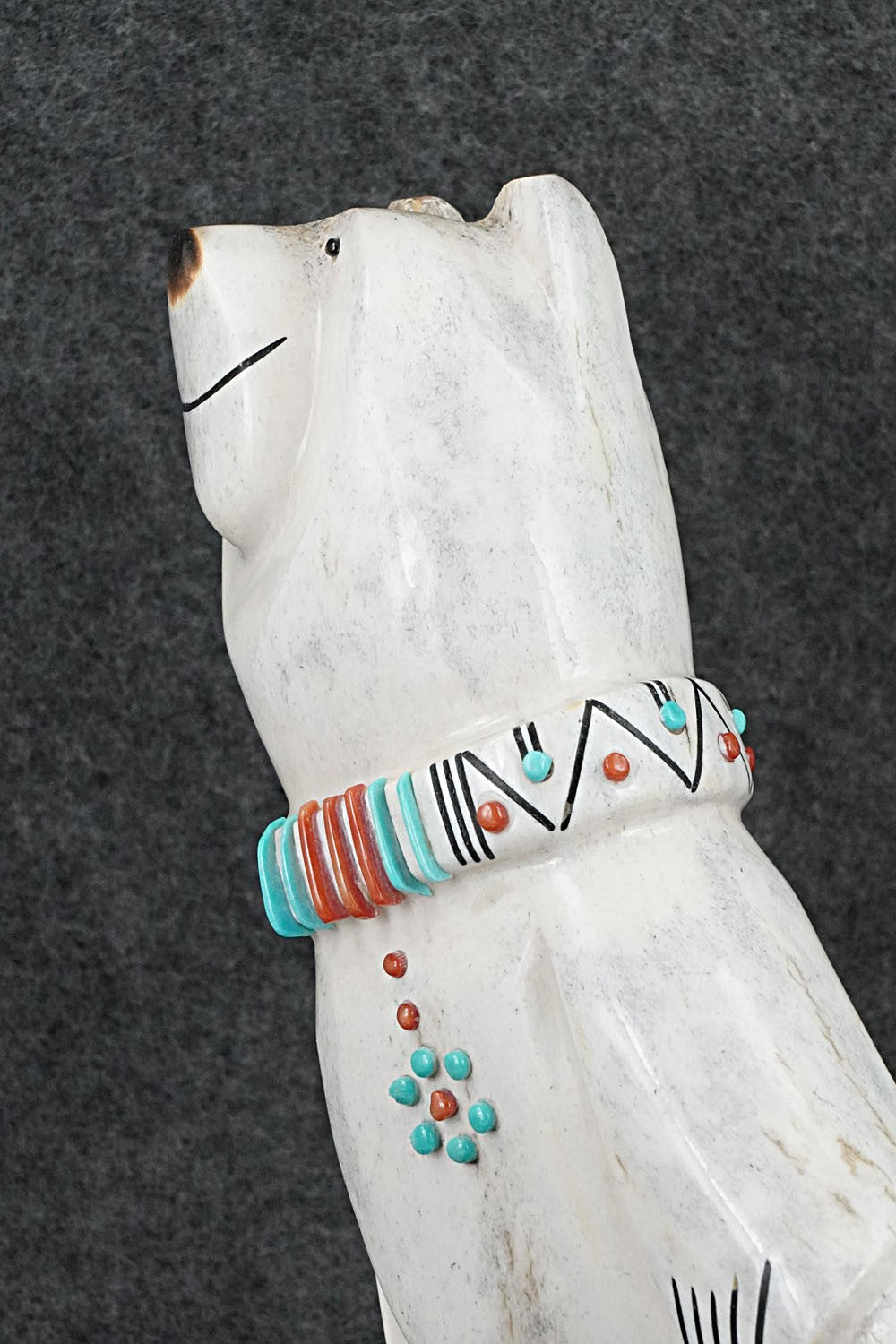 Dancing Bear Zuni Fetish Carving - Claudia Peina