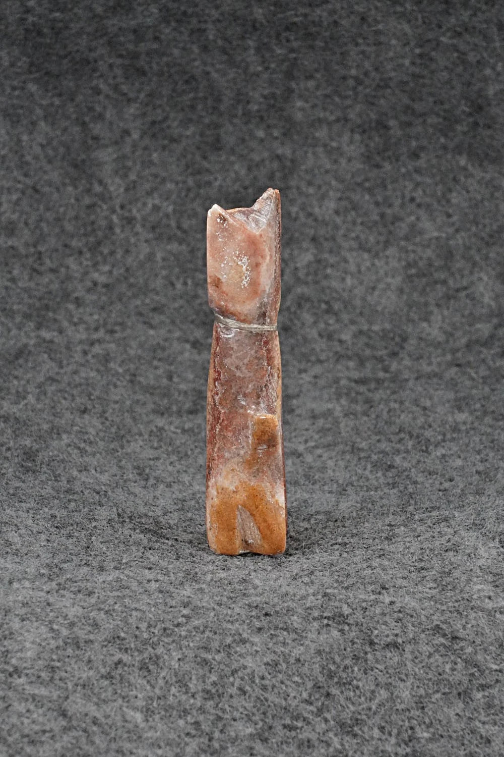 Cat Zuni Fetish Carving - Kenny Chavez