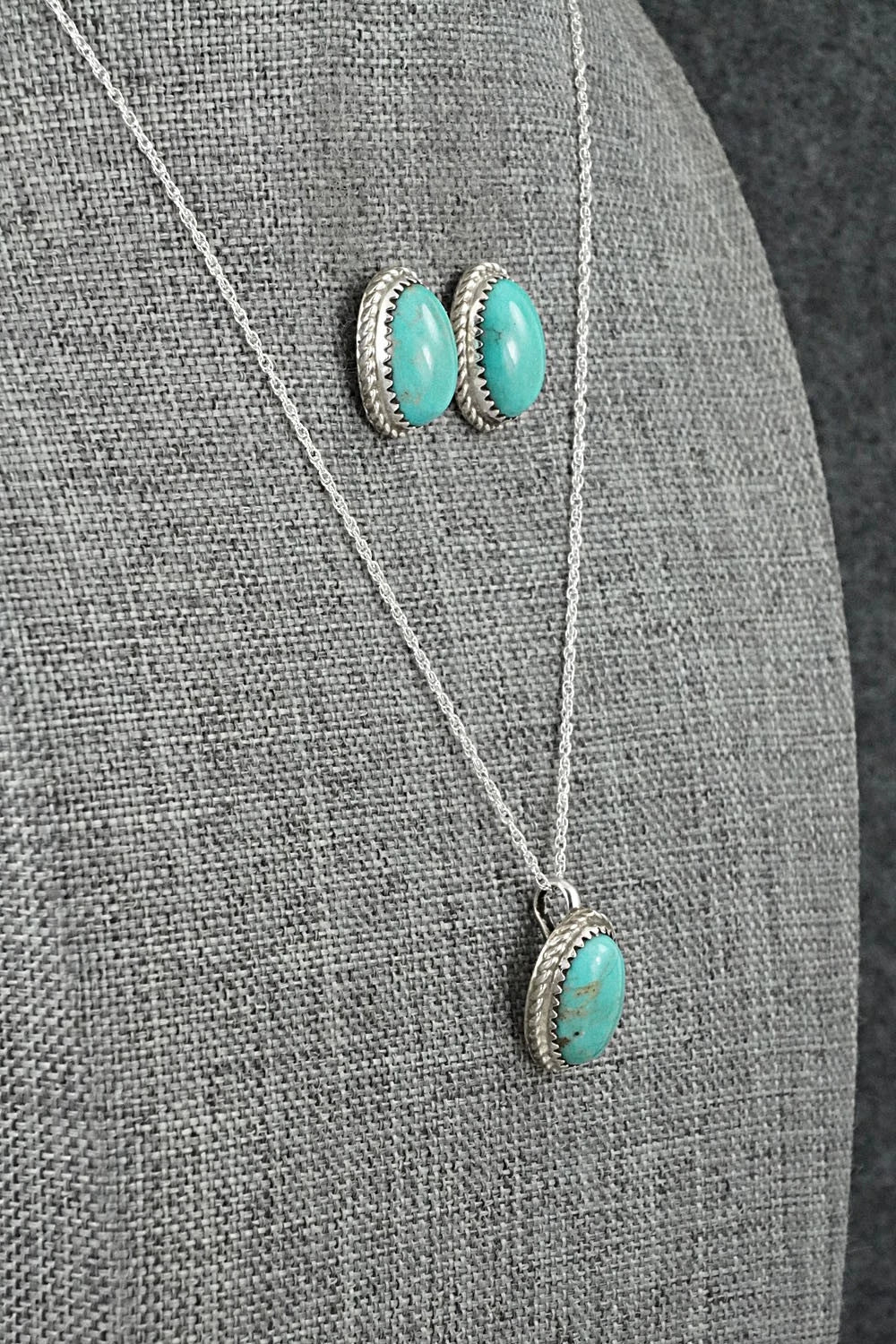 Turquoise & Sterling Silver Necklace Set - Murray Hannaweeka